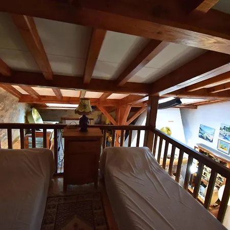 Maison A Avec Piscine - Clevacances 3 Cles *