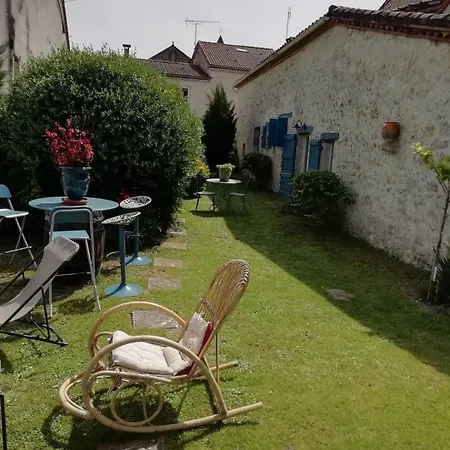 Maison A Avec Piscine - Clevacances 3 Cles 빌라 *