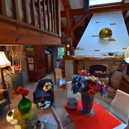 Maison A Avec Piscine - Clevacances 3 Cles 빌라 Sauvagnas